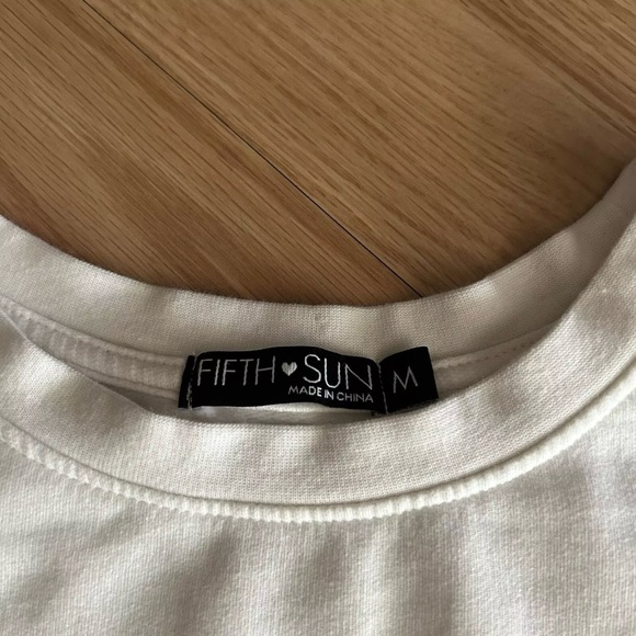 Fifth Sun I Believe in Santa Crème White Fleece Sweatshirt Medium - Picture 3 of 7